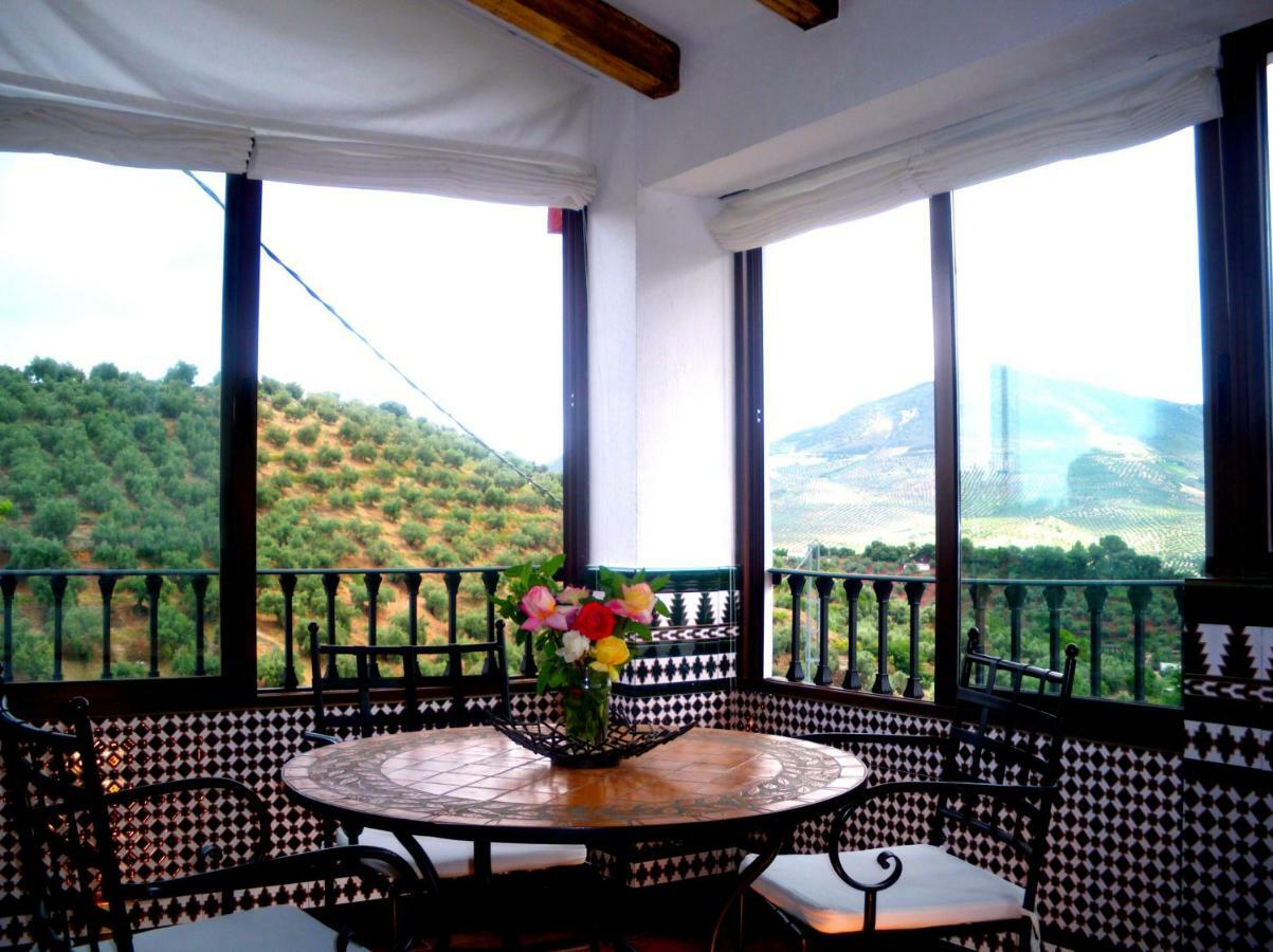 Alojamiento Rural El Agueelo Huelma ภายนอก รูปภาพ